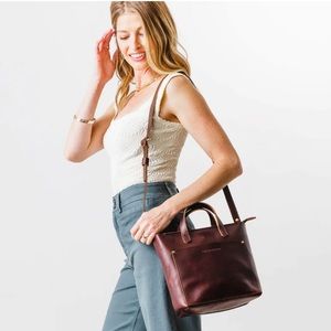 PORTLAND LEATHER GOODS Mini Crossbody w/Zipper